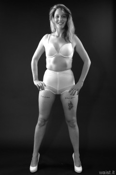 Heidi 2014-09-07 Little X girdle