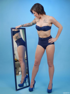 2016-04-02 Lexy showing off her fabuous figure in blue bra and girdle