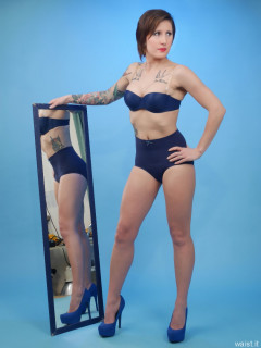 2016-04-02 Lexy showing off her fabuous figure in blue bra and girdle