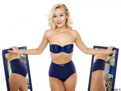2016-11-06 Fleur in blue Chinese bra and girdle posing with blue 1.2m mirrors