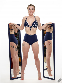 2020-01-18 Danni Moss in matching vintage blue bra and girdle