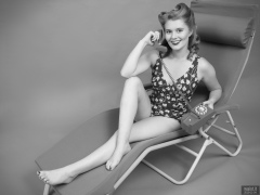 2018-11-04 Sophie Pixie poses on Relaxator 365 lounger chair, wearing red and gold vintage tummy-control one-piece swimsuit