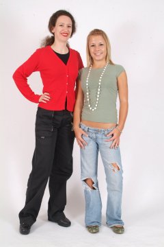 Chiara and Sara as they arrived at studio