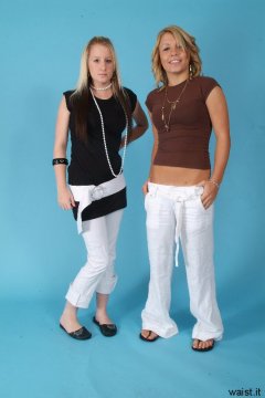 Jade and Sara retro fitness shoot