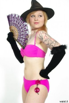 Photo from Miss Cristal Marie's first retro-fitness pin-up shoot, 2013-05-18