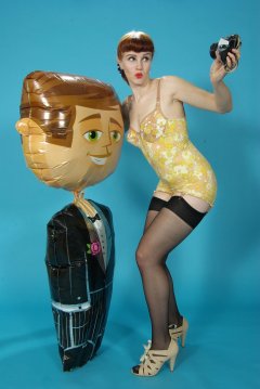 Miss Vixxen - Me and Mr Right