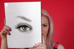 DollyBird - head shot