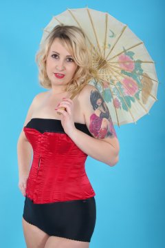 Sammy-Clare 2014-04-13 retro fitness shoot - girdle and corset