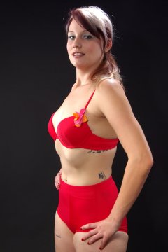 Heidi 2014-09-07 retro fitness shoot