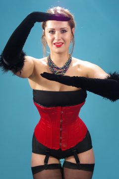2014-10-18 Egle style 210 girdle and red Vollers corset