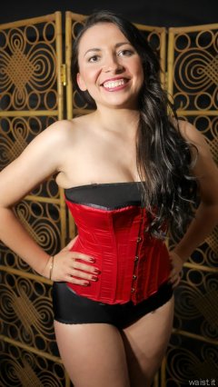 2015-06-27 Marta red Vollers corset and black girdle