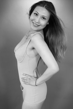 2015-07-13 Laura retro fitness pinup shoot