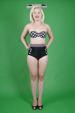 2015-07-26 ZoeCharlotte vintage swimsuit