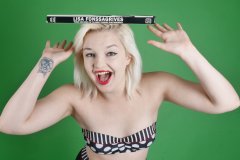 2015-07-26 ZoeCharlotte vintage swimsuit