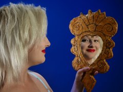 2015-07-26 ZoeCharlotte Berlei corselette