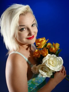 2015-07-26 ZoeCharlotte Berlei corselette