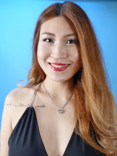 2015-08-03 Laura Toy as she arrived
