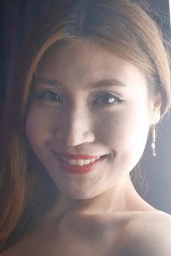 2015-08-03 Laura Toy black Miraclesuit and red Vollers corset