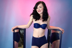 2015-10-24 Jodi Beth blue bra and girdle with blue mirrors