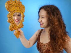 2015-12-04 Yana mirror shot