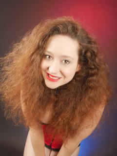 2015-12-04 Yana red Vollers corset and black Style 210 girdle worn as hotpants