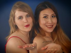 2015-12-11 Chelskii and Laura headshot