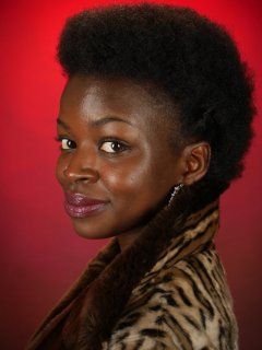 2016-01-15 Lilli in fur coat