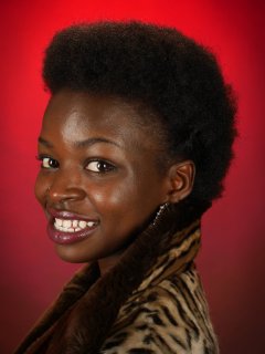 2016-01-15 Lilli in fur coat