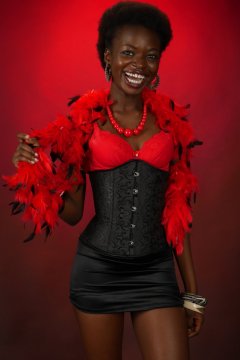 2016-01-15 Lilli in red bra, black Skort and tightly-laced black corset