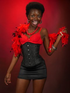 2016-01-15 Lilli in red bra, black Skort and tightly-laced black corset