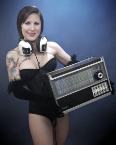 2014-04-02 Lexy with Marc Pathfinder (Tokyo Skylark) radio, in cyanotype