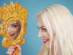 2016-04-23 Dayna Nirvana fitness pinup shoot