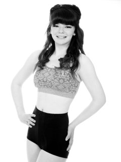 20160522 Ronnie97 fitness set, wearing sports top and black control briefs worn as hotpants