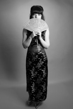 20160522 Ronnie97 in black cheongsam dress