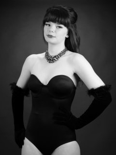 20160522 Ronnie97 in black strapless Miraclesuit bodyshaper and tightly-laced underbust corset