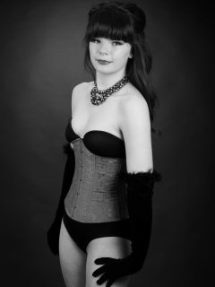 20160522 Ronnie97 in black strapless Miraclesuit bodyshaper and tightly-laced underbust corset