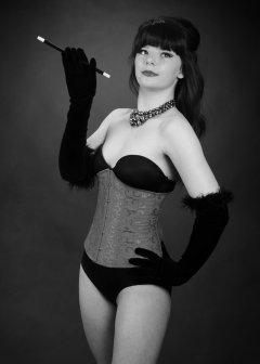 20160522 Ronnie97 in black strapless Miraclesuit bodyshaper and tightly-laced underbust corset