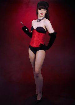 20160522 Ronnie97 in black strapless Miraclesuit bodyshaper and tightly-laced underbust corset