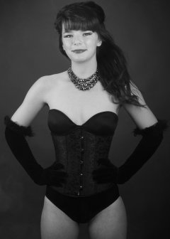 20160522 Ronnie97 in black strapless Miraclesuit bodyshaper and tightly-laced underbust corset