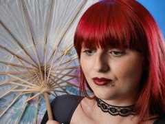 2016-09-03 Miss Danni Lou holding Chinese paper umbrella