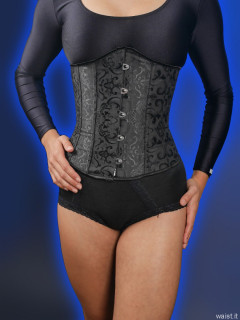 2016-09-09 Danielle Morrison in black long-sleeved leotard and tightly-laced boack underbust corset