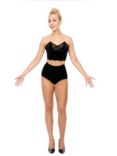 2016-11-06 Fleur in black strapless bra and black control briefs worn as hotpants