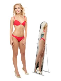 2016-11-06 Fleur in red "Love" bikini
