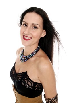 2016-11-20 MissGlamour in black strapless bra and black control briefs worn as hotpants