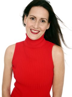 2016-11-20 MissGlamour in long red ribbed top and red pocket girdle worn as hotpants