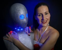 2016-11-20 MissGlamour silver bikini and corset - lit by LED