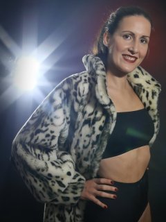 2016-11-20 MissGlamour in tightlaced corsert over black boobtube and control briefs, worn as hotpants- lit by LED