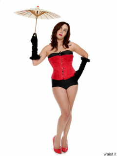 2016-11-23 AlexH black bra and girdle and red Vollers corset