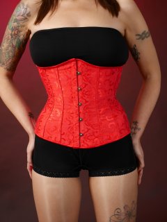 2016-11-26 Zoe34 in tightly-laced red underbust corset and black pantie girdle worn as hotpants