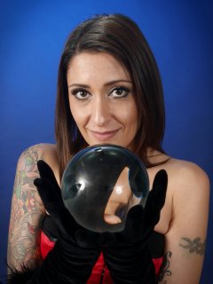 2016-11-26 Zoe34 with 100mm crystal ball